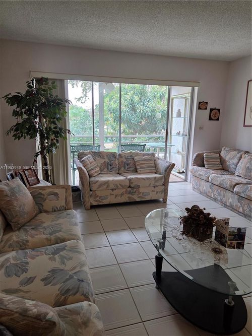 apt-201-8834 W Mcnab Rd, Tamarac, FL, 33321-3657 | Card Image