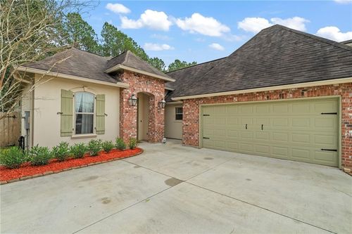 3129 Lost Lake Ln, Madisonville, LA, 70447-3270 | Card Image
