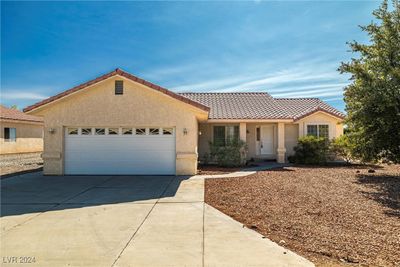 1840 W Amarillo Avenue, House other with 3 bedrooms, 2 bathrooms and null parking in Pahrump NV | Image 3