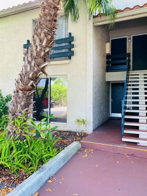 a28-5268 Ne 6th Avenue, Oakland Park, FL, 33334 | Card Image