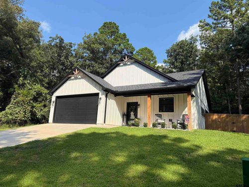 18535 Paradise Ln, Flint, TX, 75762-9633 | Card Image