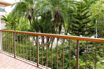 3029 - 55 Ocean Lane Dr, Condo with 1 bedrooms, 1 bathrooms and null parking in Key Biscayne FL | Image 1