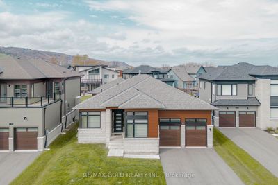 169 Springside Cres, House other with 3 bedrooms, 3 bathrooms and 6 parking in Blue Mountains ON | Image 1