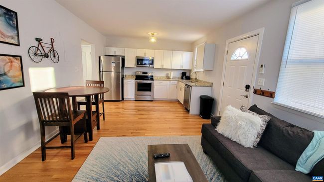 APT-1 - 1511 E High St, Condo with 1 bedrooms, 1 bathrooms and null parking in CHARLOTTESVILLE VA | Image 14