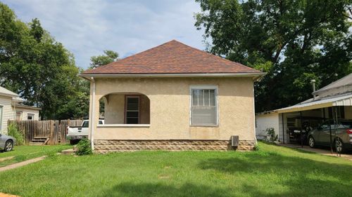 1121 N C St, Wellington, KS, 67152-4247 | Card Image