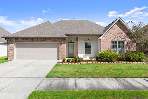 17837 Beech Ridge Ave, Baton Rouge, LA, 70817-1003 | Card Image