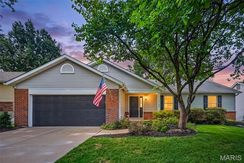 11764 Clarksdale Dr, Maryland Heights, MO, 63043-1315 | Card Image