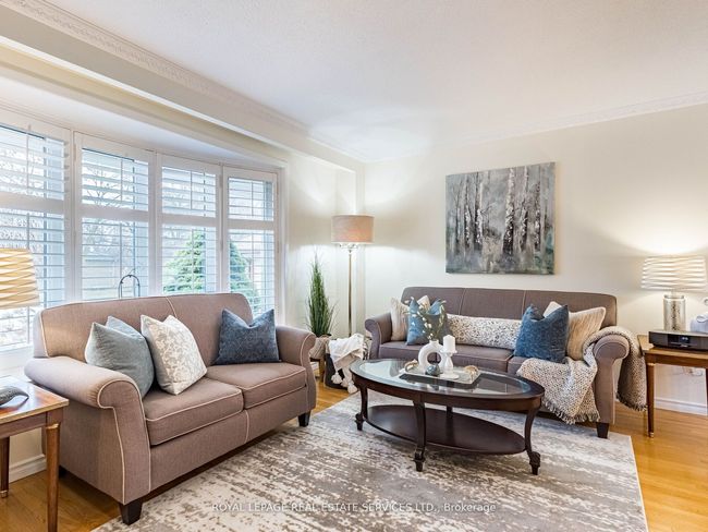 47 Trotters Lane, House other with 4 bedrooms, 3 bathrooms and 4 parking in Brampton ON | Image 8