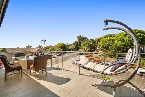 2398 Almeria Ct Adu Only, La Jolla, CA, 92037 | Card Image