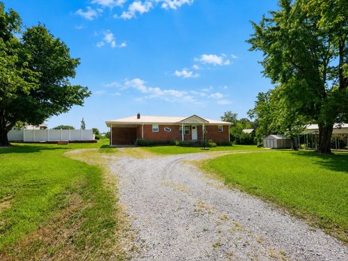 968 Old Nashville Hwy, Mc Ewen, TN, 37101-4576 | Card Image