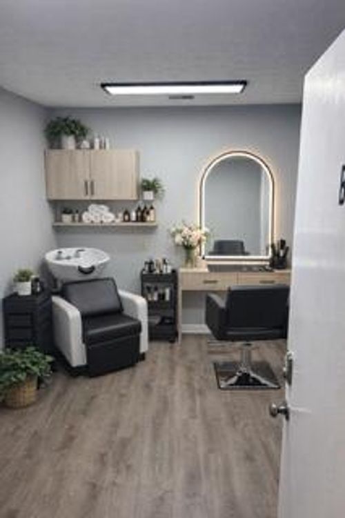 204-f-169 E Reynolds Rd, Lexington, KY, 40517-1270 | Card Image