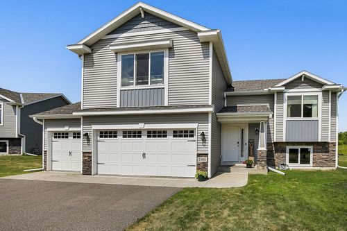 23003 27th Ave, Saint Augusta, MN, 56301-5888 | Card Image