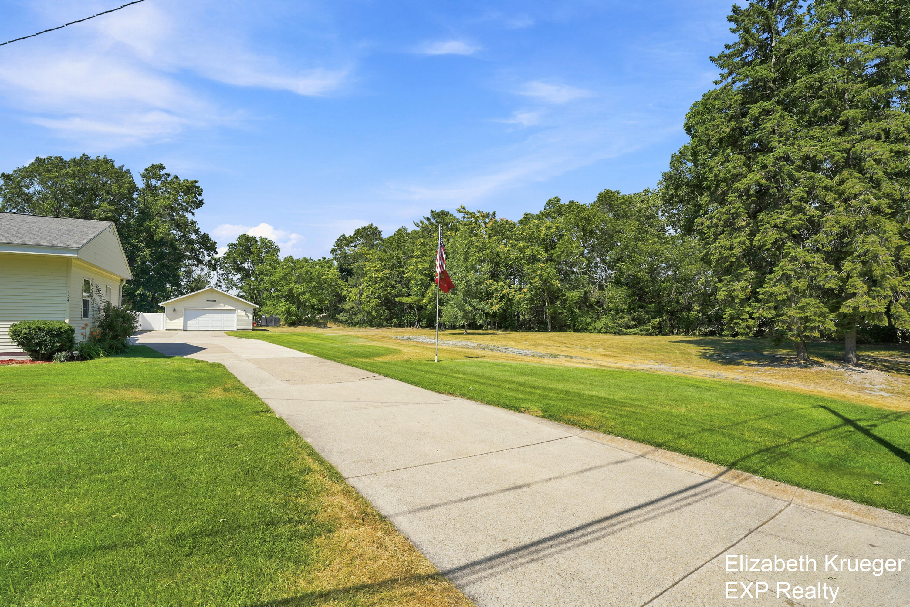 Residential in Norton Shores 4