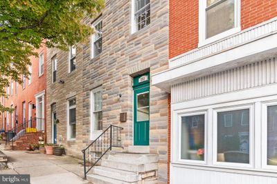 251 S Washington Street, Townhouse with 3 bedrooms, 3 bathrooms and null parking in BALTIMORE MD | Image 3