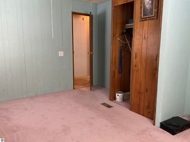 8815 S Young Rd, House other with 3 bedrooms, 2 bathrooms and null parking in Falmouth MI | Image 17