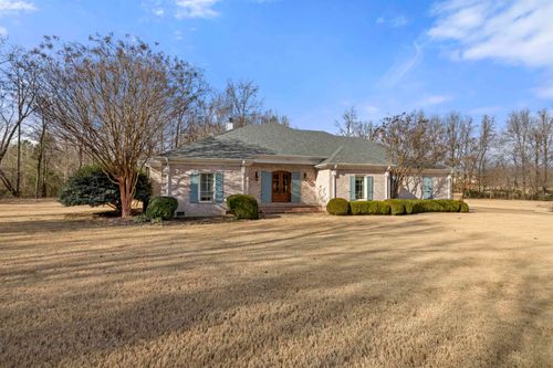 40 Somerset Cv, Arlington, TN, 38002-4656 | Card Image