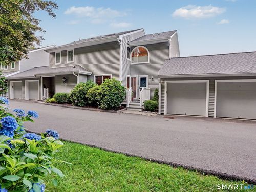 66-66 Glen Vw, Wilton, CT, 06897-4039 | Card Image