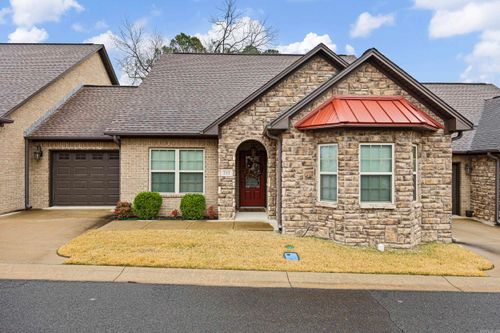 213 W Cobblestone Ct, Russellville, AR, 72801-4756 | Card Image