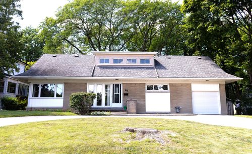 20 Havenridge Dr, Etobicoke, ON, M9P3M4 | Card Image