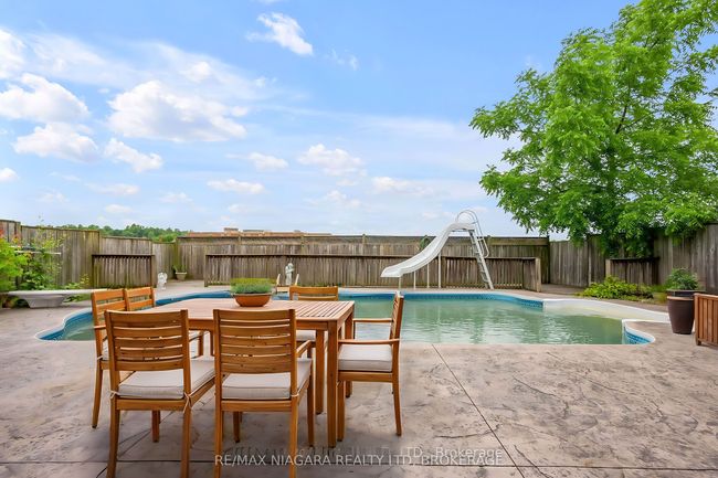 7149 Parkside Rd, House other with 6 bedrooms, 4 bathrooms and 2 parking in Niagara Falls ON | Image 19