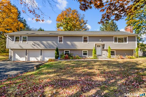 307 Pepper St, Monroe, CT, 06468-1226 | Card Image