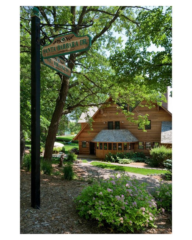 St. Francis House | Image 98