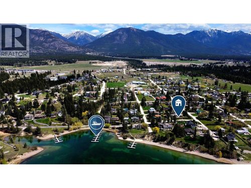 1654 Swansea Ave, Windermere, BC, V0B2L2 | Card Image
