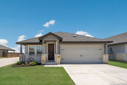 732 Clara Park, New Braunfels, TX, 78130-0152 | Card Image