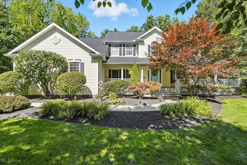 10800 Cadence Ct, Newbury, OH, 44065-9599 | Card Image