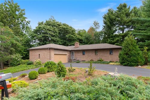 7082 Overlook Dr, Sodus Point, NY, 14555-9620 | Card Image
