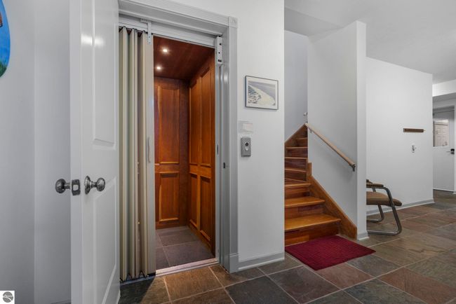 5343 Michibay Dr, House other with 5 bedrooms, 4 bathrooms and null parking in Manistique MI | Image 56