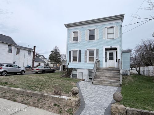 41 Atlantic St, Keyport, NJ, 07735-2077 | Card Image