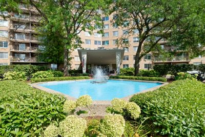 1716 - 7033 N Kedzie Avenue, Condo with 3 bedrooms, 2 bathrooms and 2 parking in Chicago IL | Image 2