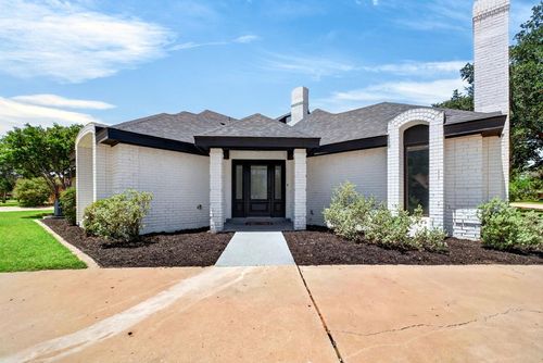 4901 Lancashire Rd, Midland, TX, 79705-2817 | Card Image