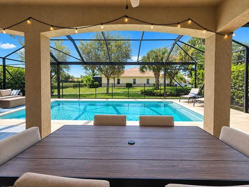 7805 Patriot St, Lake Worth, FL, 33463-8192 | Card Image
