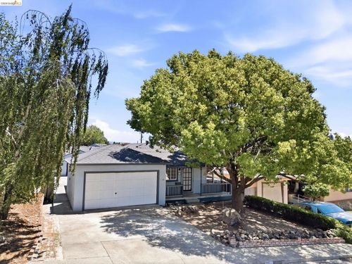 3427 Middleton Ave, Castro Valley, CA, 94546-2041 | Card Image