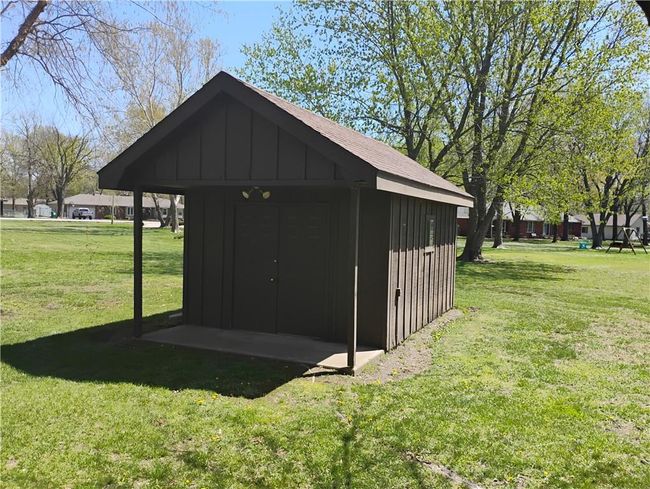 View of outside storage building | Image 12