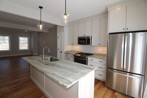 5 Juniper Lane, Portsmouth, NH, 03801 | Card Image