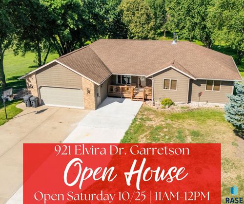 921 Elvira Dr, Garretson, SD, 57030-2036 | Card Image