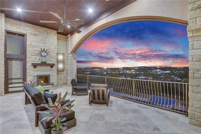 4212 Serene Hills Dr, House other with 5 bedrooms, 7 bathrooms and 8 parking in Austin TX | Image 7