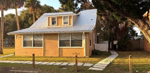 apt-2-860 Magnolia Ave, DAYTONA BEACH, FL, 32114-4179 | Card Image