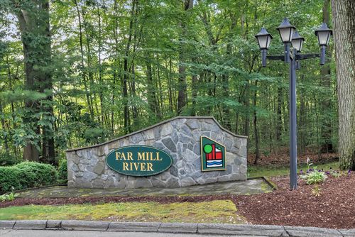 unit-b-23 Happy Hollow Cir, Stratford, CT, 06614-8410 | Card Image