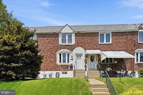 1095 N Academy Ave, GLENOLDEN, PA, 19036-1213 | Card Image