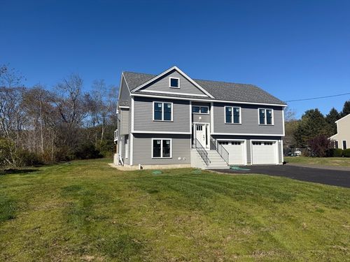 572 Wheelwright Rd, Barre, MA, 01005-8800 | Card Image