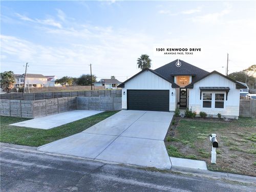 1501 Kenwood Drive, Aransas Pass, TX, 78336 | Card Image