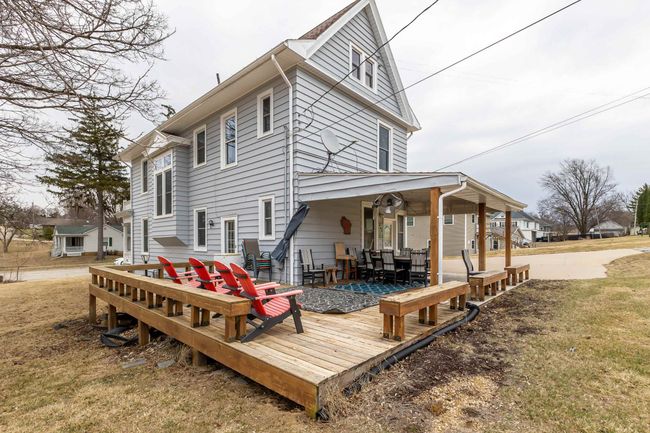 158 E Water St, House other with 4 bedrooms, 4 bathrooms and null parking in SHULLSBURG WI | Image 42