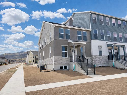 225-931 W Halvorsen Pkwy, Saratoga Springs, UT, 84045-3965 | Card Image