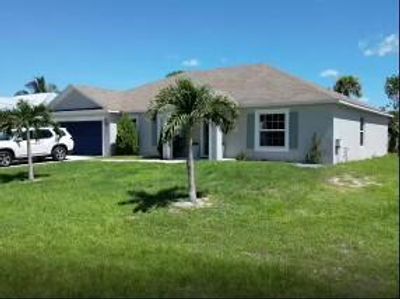 1237 Sw Janette Avenue, House other with 4 bedrooms, 2 bathrooms and null parking in Port St Lucie FL | Image 1