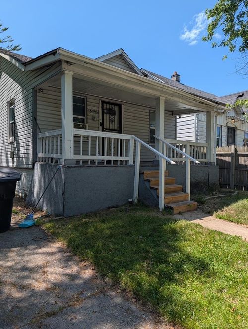 19209 Helen St, Detroit, MI, 48234-3079 | Card Image