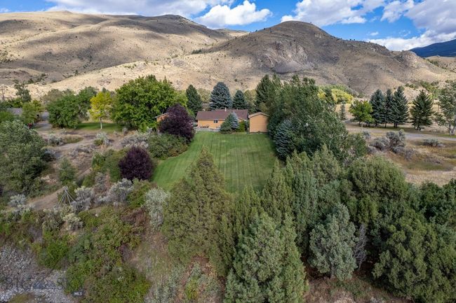 1077 Us Highway 89 S, House other with 3 bedrooms, 3 bathrooms and null parking in Gardiner MT | Image 90